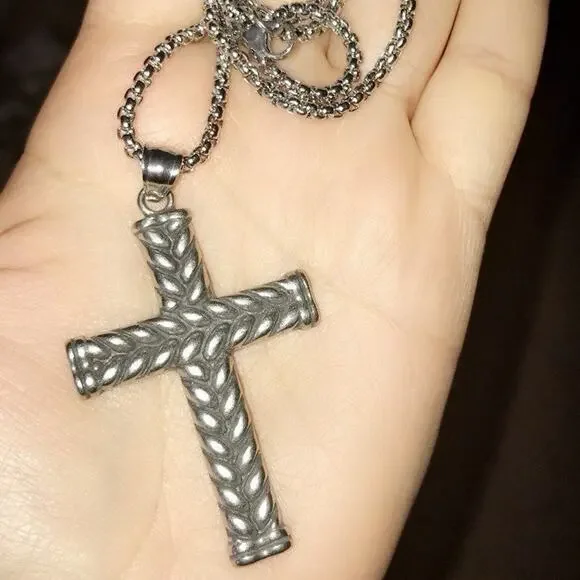 Men’s Large Stainless Steel Silver Jewry Cross Necklace Gift Birthday Christmas - Picture 2 of 4